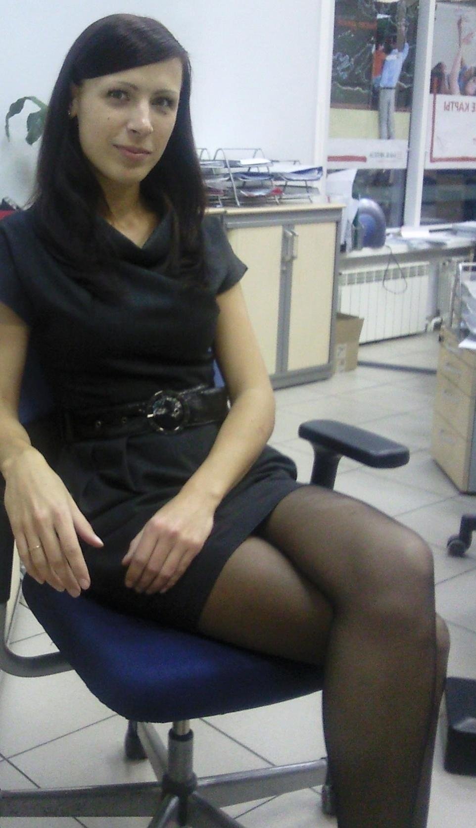 GepiercteBürolady aus Rheinland-Pfalz,Deutschland