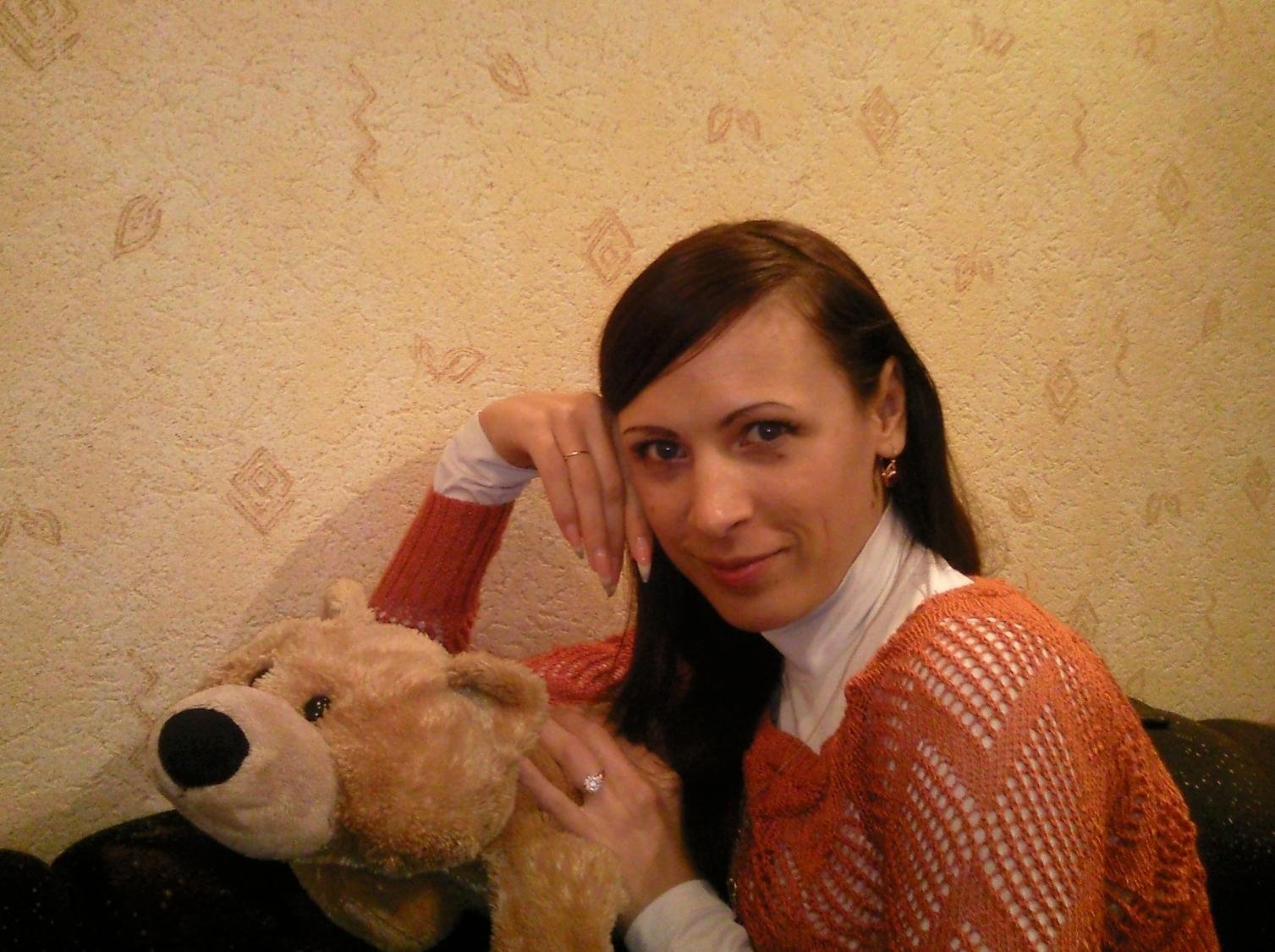 GepiercteBürolady aus Rheinland-Pfalz,Deutschland